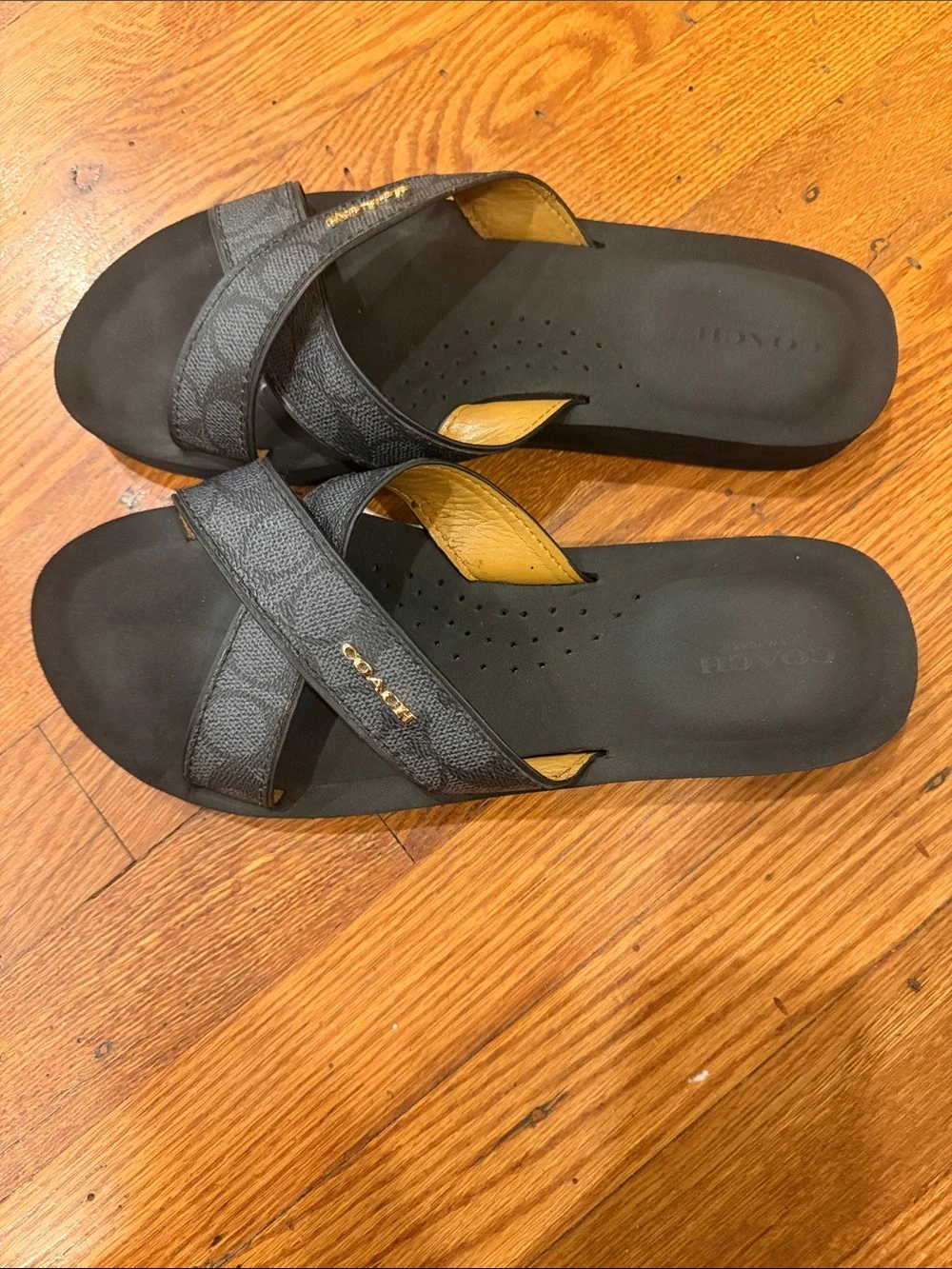 size 9.5 coach Black Cross-Strap Men’s Slide Sandals with Tan Accent